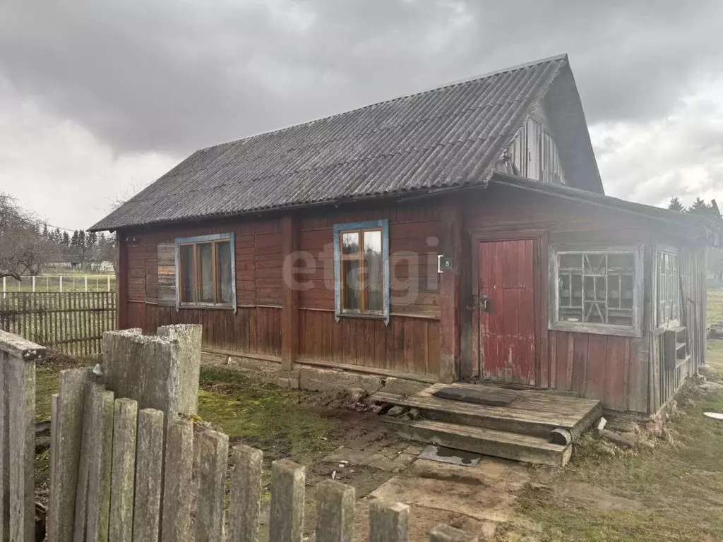 Дом в Смоленская область, Руднянский муниципальный округ, д. Шеровичи ... - Фото 1