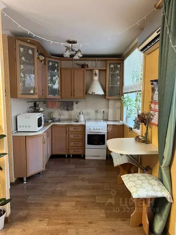 Студия Хабаровский край, Хабаровск ул. Лермонтова, 49 (29.7 м) - Фото 1