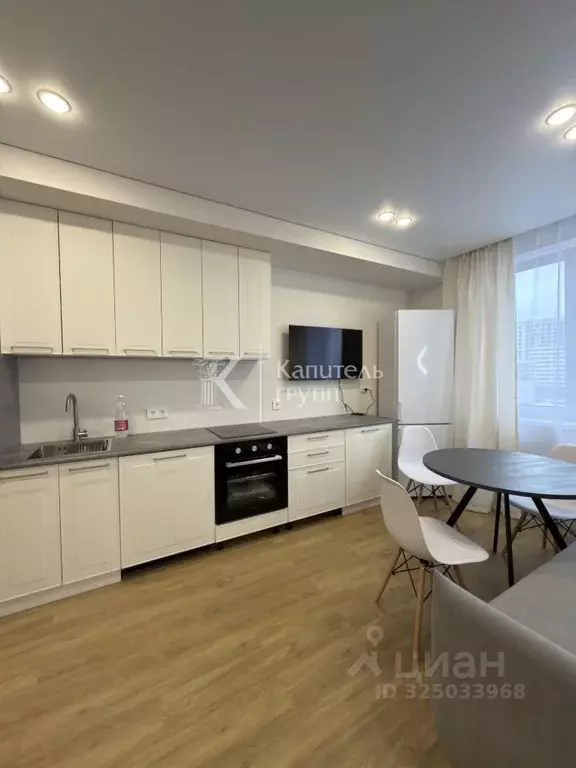 2-к кв. Тюменская область, Тюмень Харьковская ул., 72А (48.0 м) - Фото 1