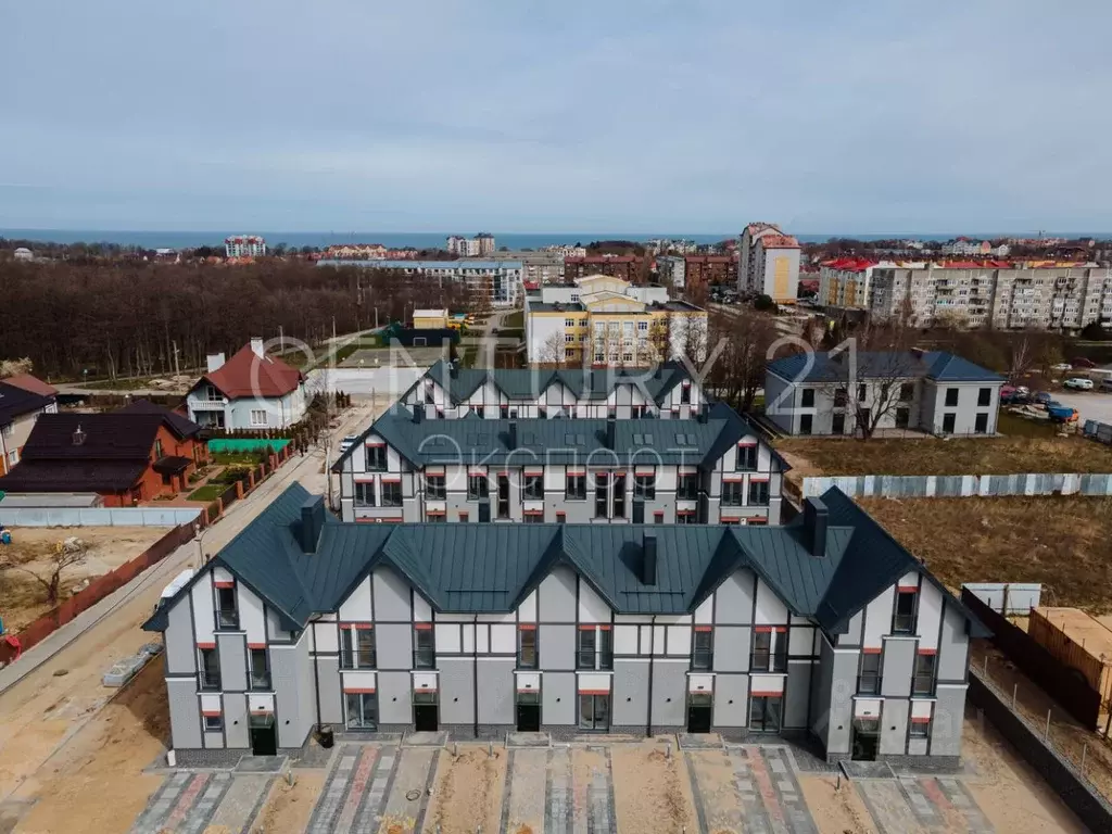 Таунхаус в Калининградская область, Пионерский Октябрьская ул., 10Б ... - Фото 2