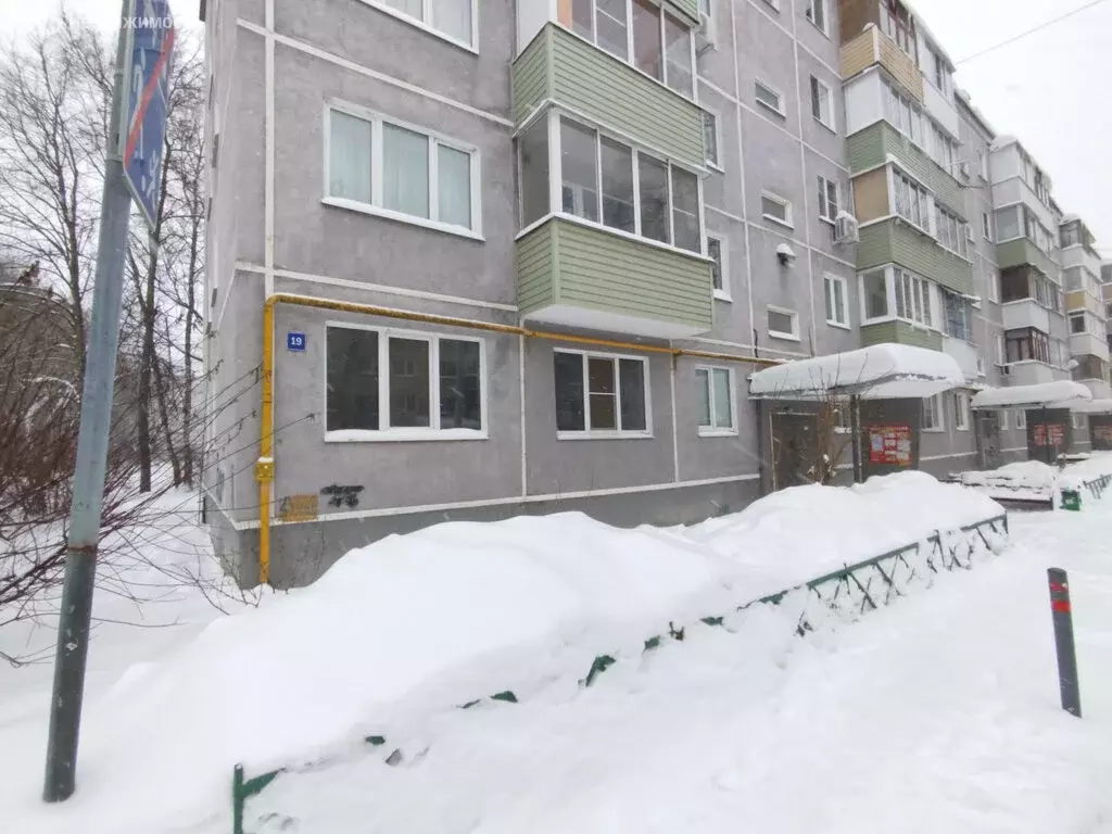 3-комнатная квартира: Рязань, улица Бирюзова, 19 (47.3 м) - Фото 1