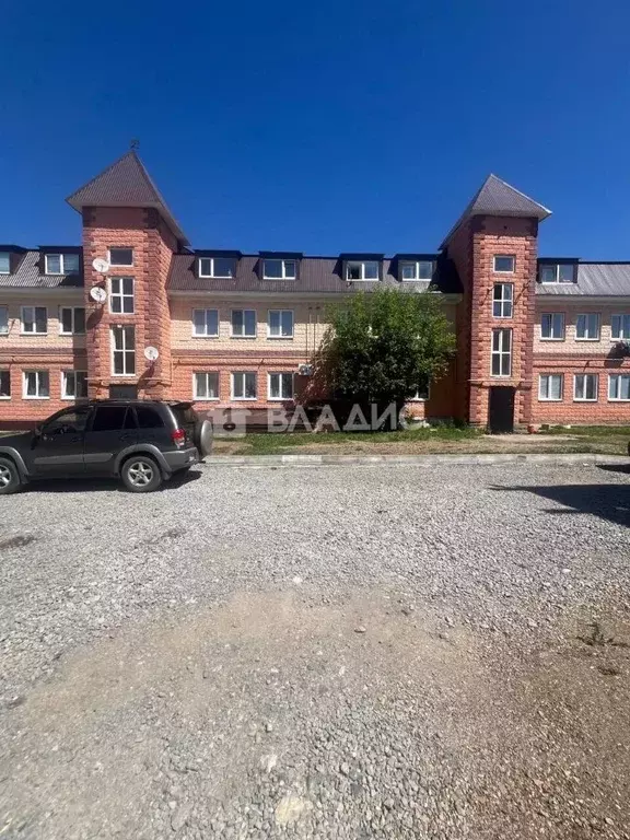 2-к кв. Башкортостан, Иглинский сельсовет, с. Иглино ул. Строителей, ... - Фото 0