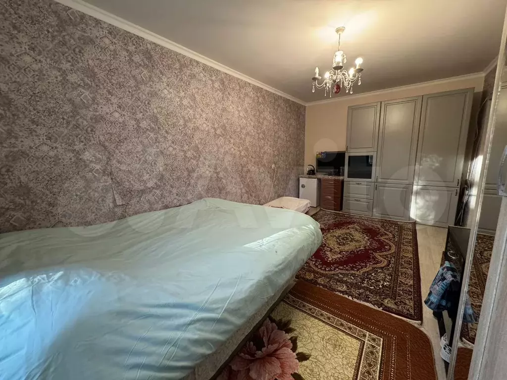 Комната 17,7 м в 3-к., 4/9 эт. - Фото 1