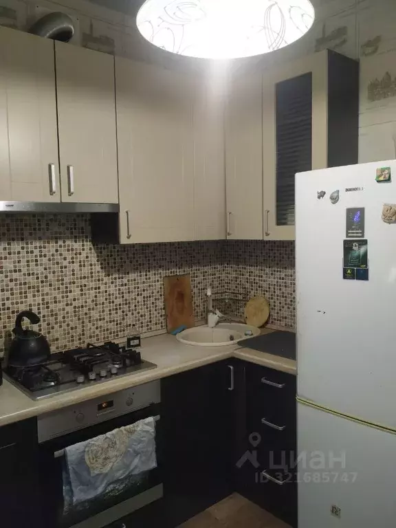 2-к кв. Ярославская область, Ярославль ул. Кудрявцева, 21/32 (60.0 м) - Фото 0