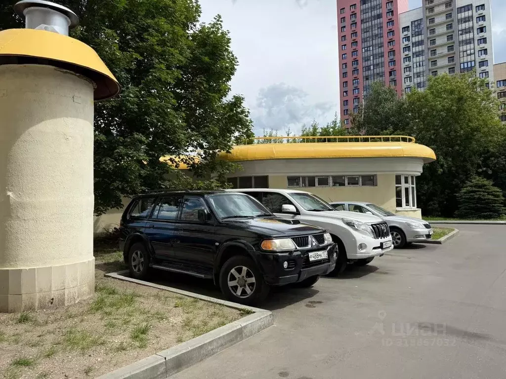 Гараж в Москва ул. Борисовские Пруды, 5к1 (14 м) - Фото 1