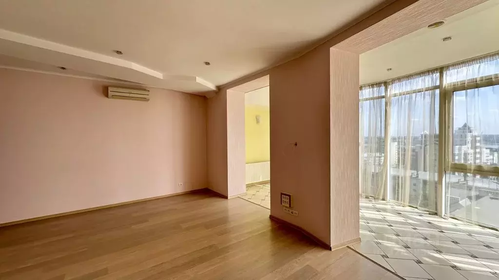 3-к кв. Воронежская область, Воронеж ул. 20-летия ВЛКСМ, 54А (175.4 м) - Фото 2