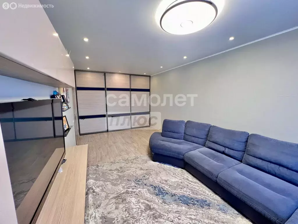 2-комнатная квартира: Брянск, улица Фокина, 132 (64.8 м) - Фото 0