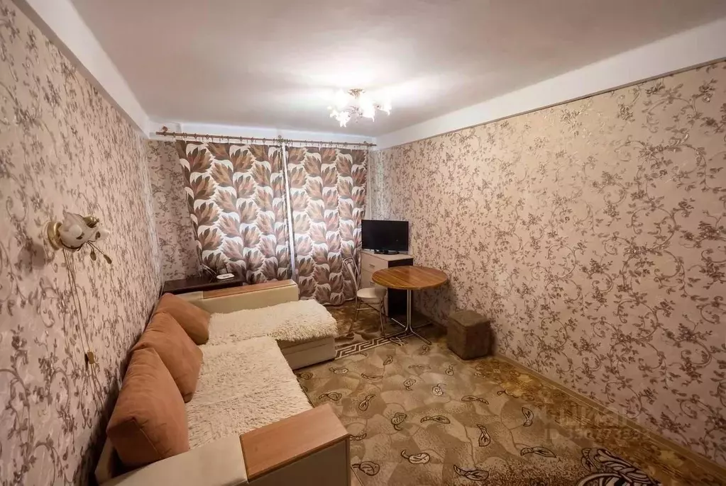 2-к кв. Крым, Симферополь ул. Миллера, 2/6 (45.0 м) - Фото 2