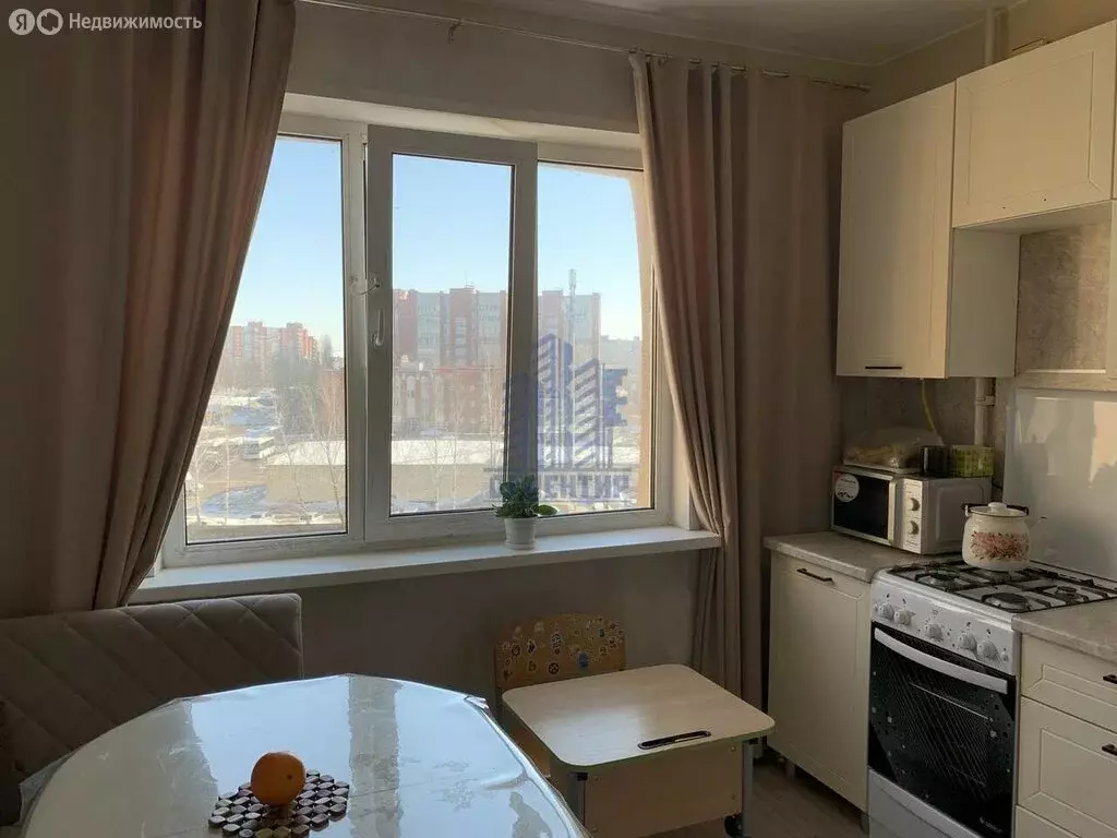 2-комнатная квартира: Чебоксары, улица Шумилова, 30 (53.8 м) - Фото 1