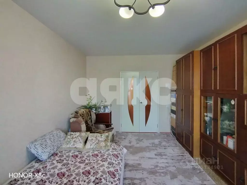 2-к кв. Волгоградская область, Волгоград ул. Кирова, 92Б (53.0 м) - Фото 1