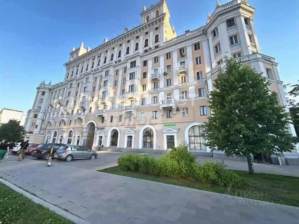 Помещение свободного назначения в Москва Ленинградский просп., 1 (90 ... - Фото 1