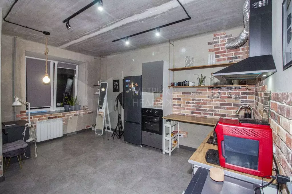 Студия Тюменская область, Тюмень Широтная ул., 209к1 (36.0 м) - Фото 1