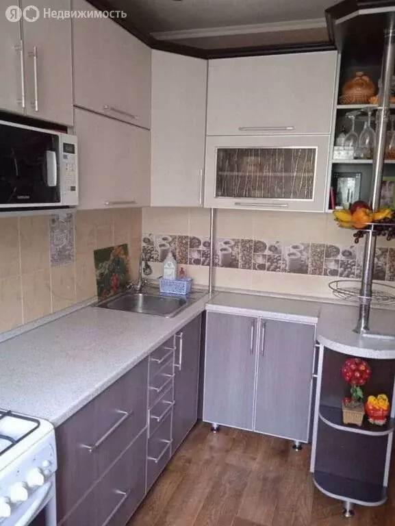4-комнатная квартира: Губкин, 2-я Академическая улица, 36 (72.9 м) - Фото 0