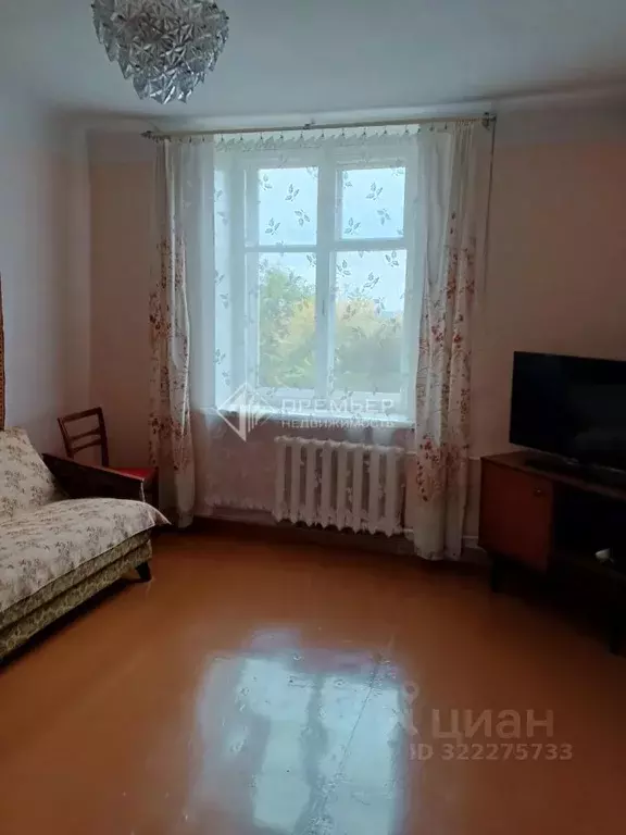 3-к кв. Кировская область, Слободской Набережная ул., 31 (72.4 м) - Фото 2