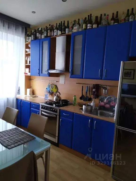 3-к кв. Мурманская область, Мурманск просп. Ленина, 63 (70.0 м) - Фото 1