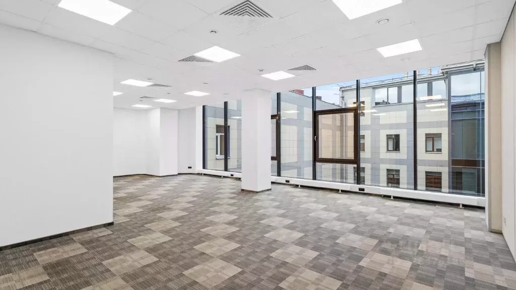 Офис в Санкт-Петербург 7-я Васильевского острова линия, 76 (67 м) - Фото 1