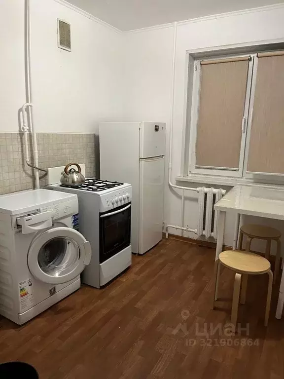 1-к кв. Московская область, Люберцы Шоссейная ул., 8 (30.0 м) - Фото 0