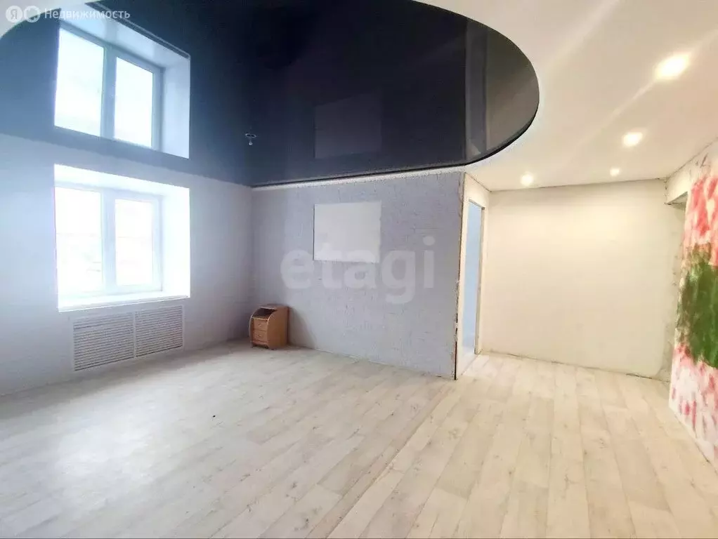 3-комнатная квартира: Можга, улица Наговицына, 162 (56.5 м) - Фото 1