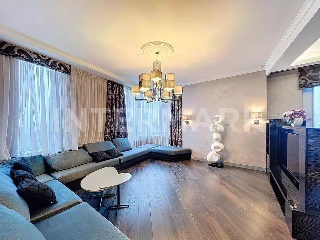 4-к кв. Москва Мосфильмовская ул., 8 (210.0 м) - Фото 1