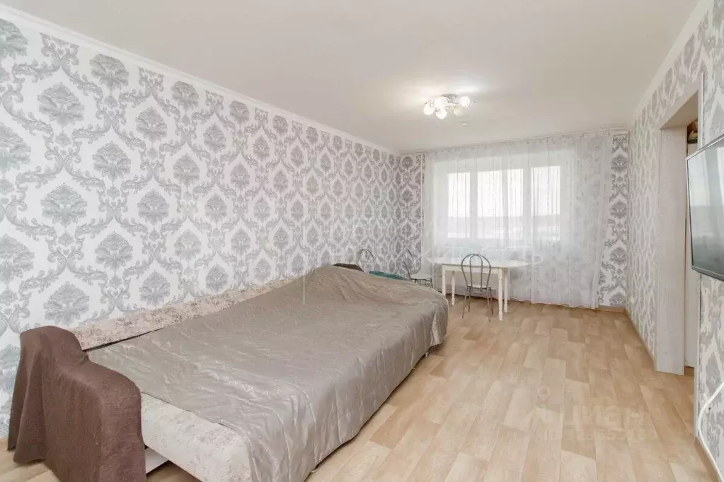 3-к кв. Тюменская область, Тюмень ул. Валентины Трофимовой, 13 (83.3 ... - Фото 1