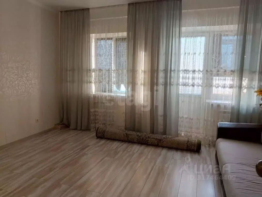 3-к кв. Белгородская область, Старый Оскол Буденного мкр, 16 (92.2 м) - Фото 1