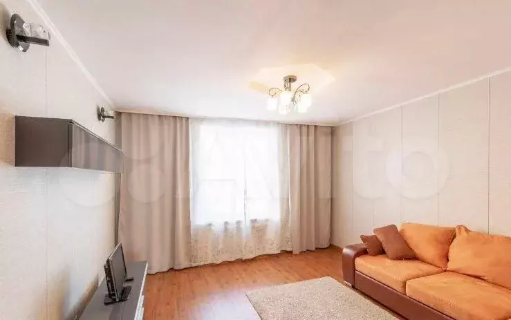 2-к. квартира, 57 м, 2/10 эт. - Фото 1