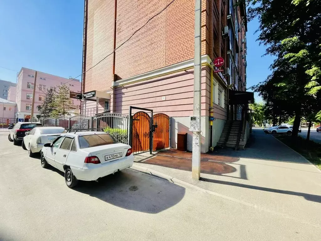 Помещение свободного назначения в Татарстан, Казань ул. Лейтенанта ... - Фото 1
