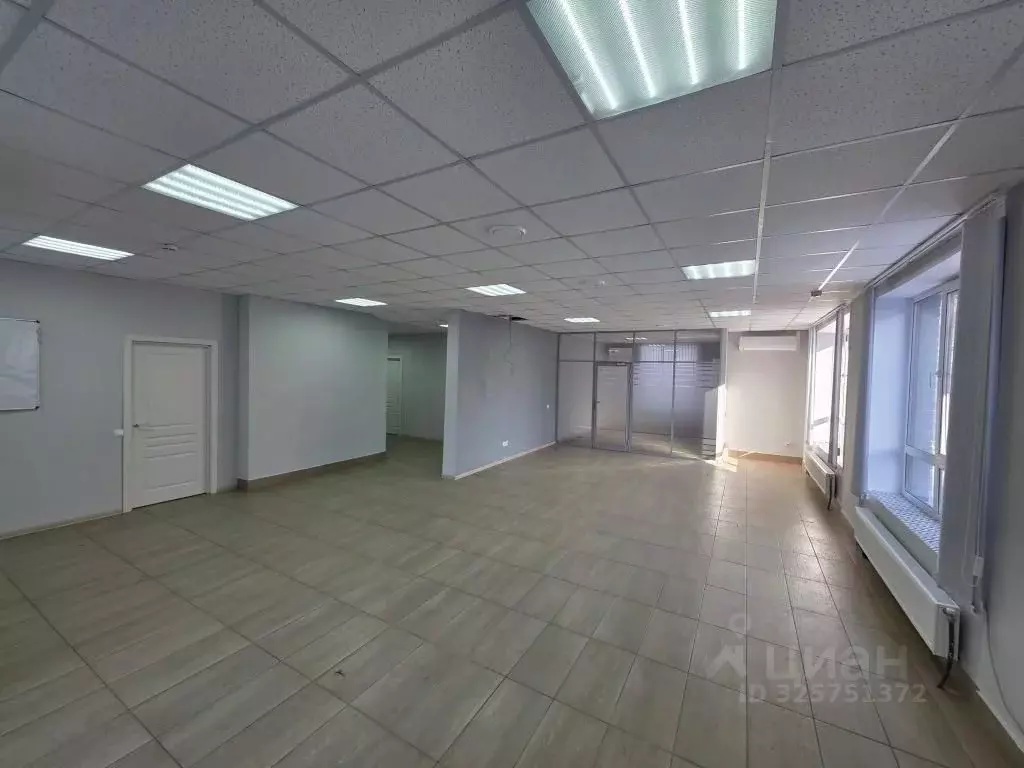 Помещение свободного назначения в Тульская область, Тула пер. ... - Фото 2