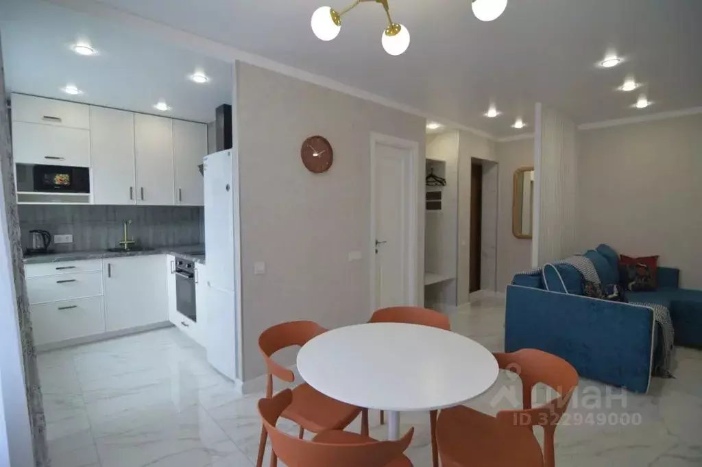 2-к кв. Хабаровский край, Хабаровск Первомайская ул., 11 (43.0 м) - Фото 1