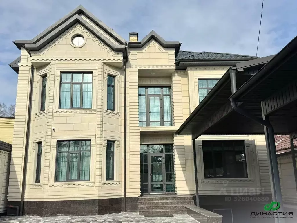 Дом в Ставропольский край, Ставрополь ул. 8 Марта, 27 (388 м) - Фото 1