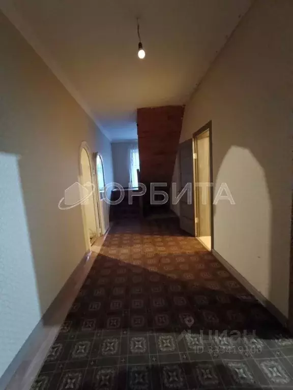 Дом в Тюменская область, Тюмень ул. Калинина, 100 (172 м) - Фото 1