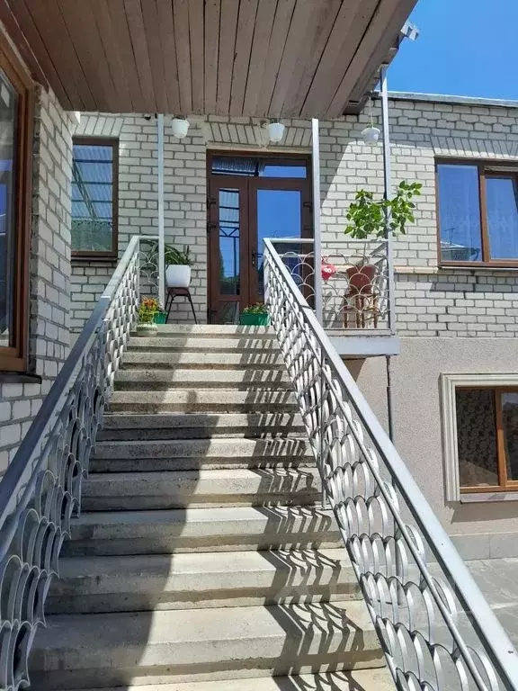 Комната Ставропольский край, Кисловодск ул. Артема, 10 - Фото 1
