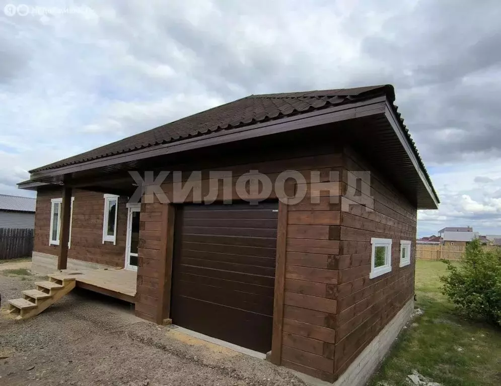 Дом в Усть-Абаканский район, деревня Чапаево, Абаканская улица (120 м) - Фото 1