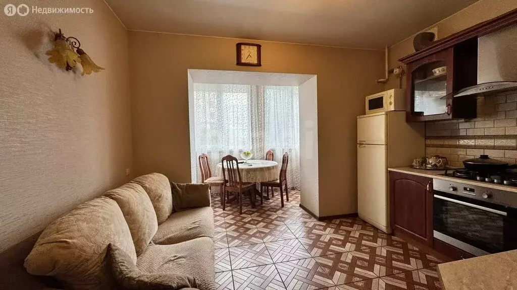 1-комнатная квартира: Саратов, улица имени Т.Г. Шевченко, 38/48 (42 м) - Фото 1