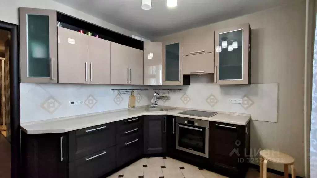 3-к кв. Московская область, Люберцы Красная Горка мкр, просп. ... - Фото 1