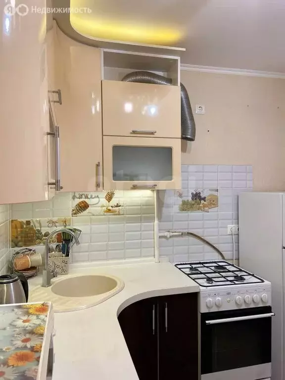 1-комнатная квартира: Пермь, улица Мира, 75 (31 м) - Фото 2