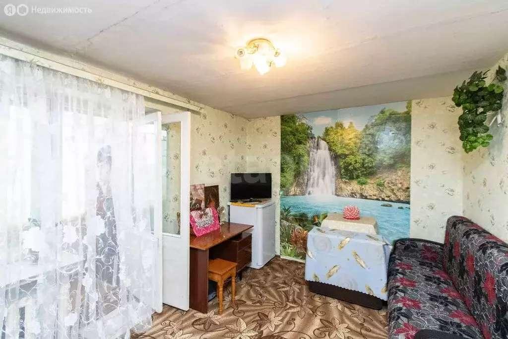 3-комнатная квартира: Тюмень, улица Седова, 55 (64 м) - Фото 2