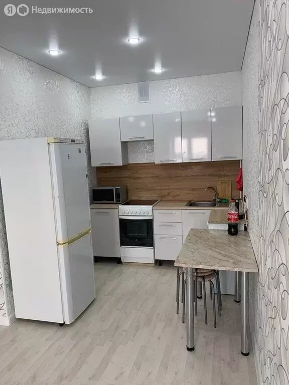 1-комнатная квартира: Уфа, улица Асхата Мирзагитова, 12 (38.3 м) - Фото 2