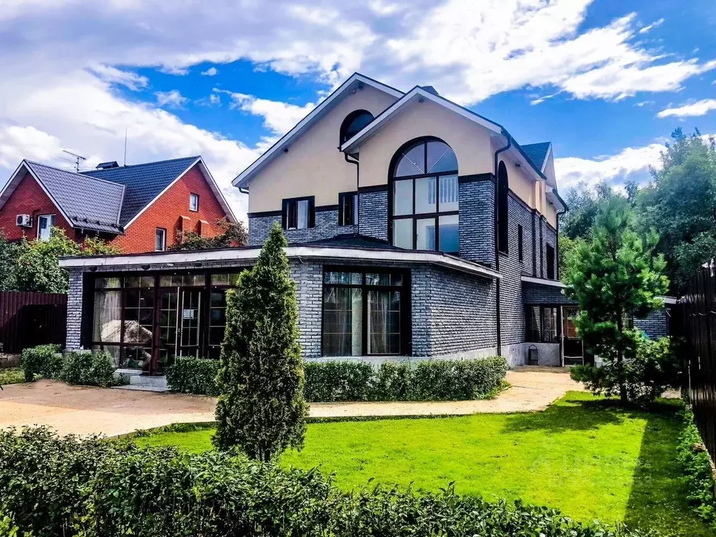 Коттедж в Москва Филатов Луг СНТ, ул. Цветочная (560 м) - Фото 1