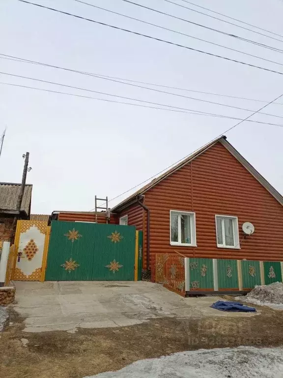 Дом в Красноярский край, Сосновоборский муниципальный округ, с. ... - Фото 1