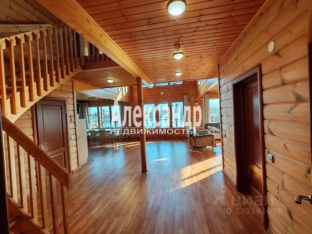 Коттедж в Ленинградская область, Выборгский район, Первомайское с/пос, ... - Фото 2