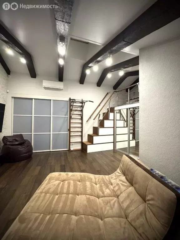 3-комнатная квартира: Химки, квартал Клязьма, улица Лётчика Ивана ... - Фото 1