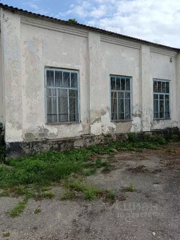 Помещение свободного назначения в Кабардино-Балкария, Майский 9 Мая ... - Фото 2