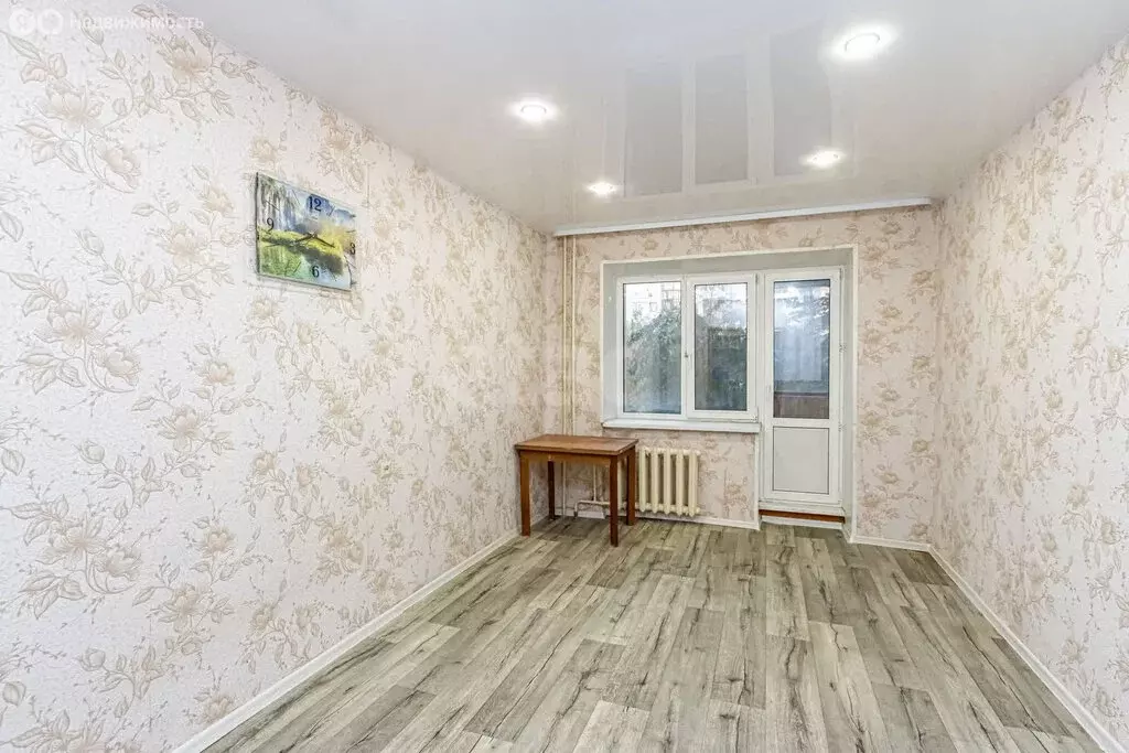 1-комнатная квартира: Тюмень, улица Демьяна Бедного, 83 (38.2 м) - Фото 1