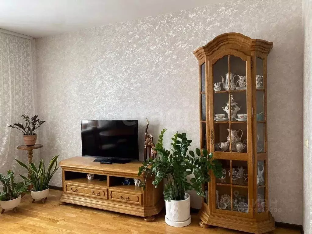 2-к кв. Удмуртия, Ижевск просп. Конструктора М.Т. Калашникова, 1 (49.1 ... - Фото 2