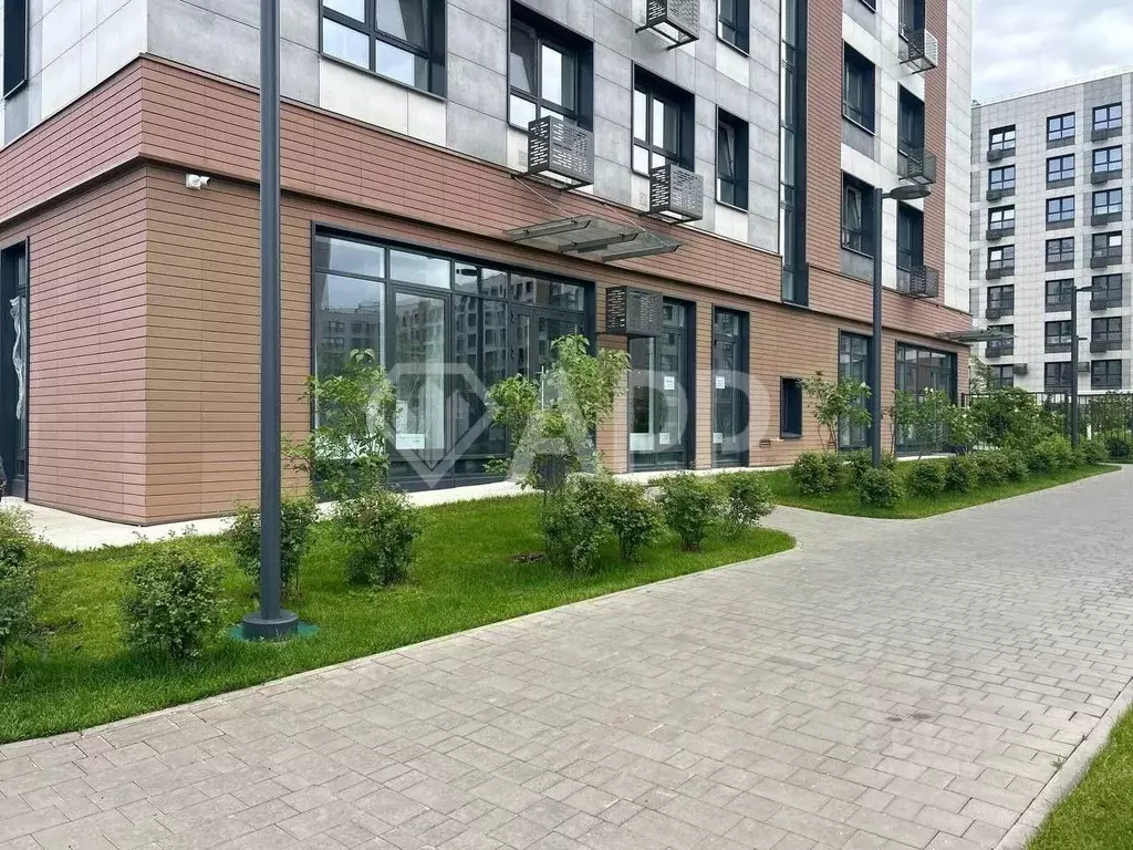 Торговая площадь в Татарстан, с. Высокая Гора ул. Ирека Миннахметова, ... - Фото 0