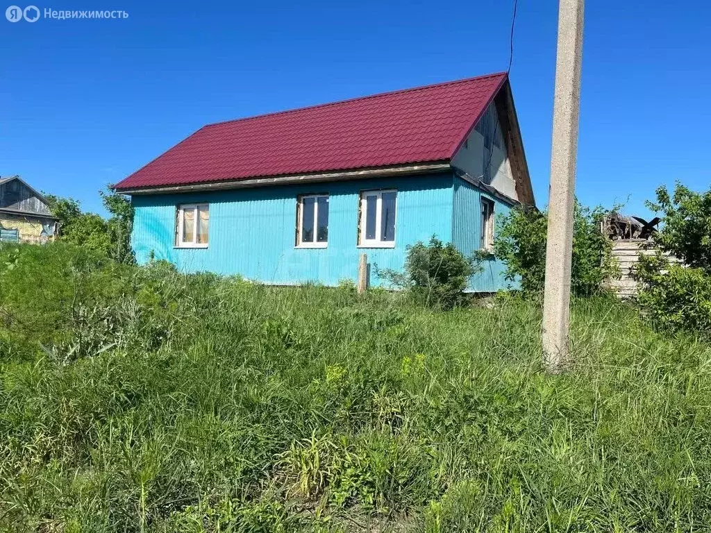 Дом в село Большой Мелик, улица Пятилетка (40 м) - Фото 1