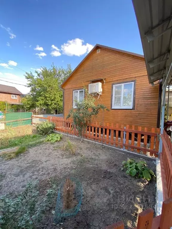 Дом в Ростовская область, Азовский район, с. Кулешовка  (50 м) - Фото 1