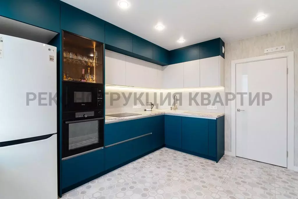 3-к кв. Омская область, Омск ул. 70 лет Октября, 3Б (75.1 м) - Фото 1