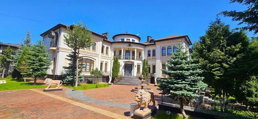 Дом в Московская область, Одинцовский городской округ, с. Знаменское  ... - Фото 1